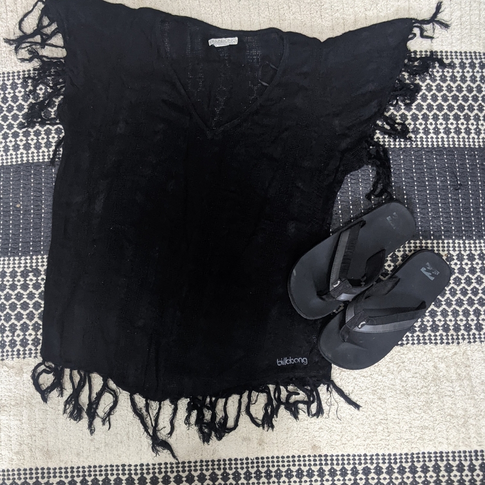 Billabong cover-up black swimsuit cover up with matching flip flop sandals S 8.5